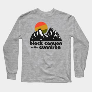 Retro Black Canyon of the Gunnison ))(( Tourist Souvenir National Park Design Long Sleeve T-Shirt